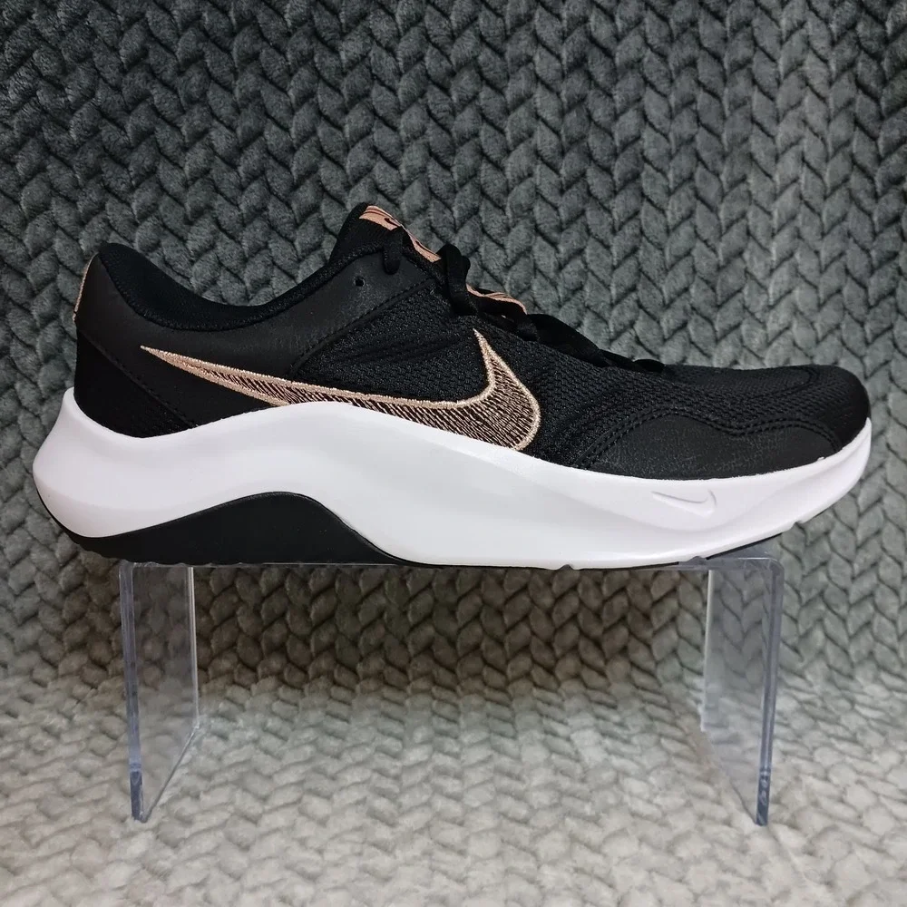 Nike Legend Essential 3 Next Nature Black Red Bronce Womens Training Shoes Sz 11